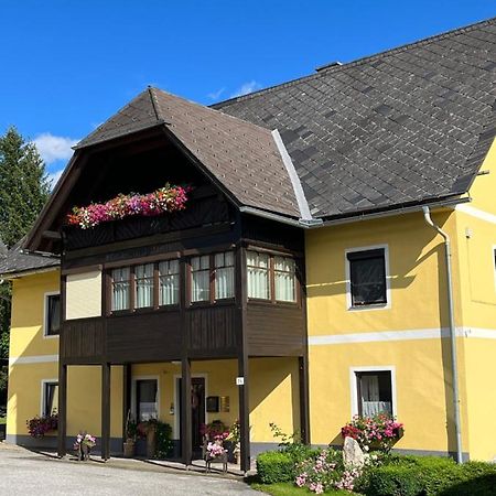 Privatzimmer Familie Pair/Schmoll Шпиталь-ам-Земмеринг Экстерьер фото