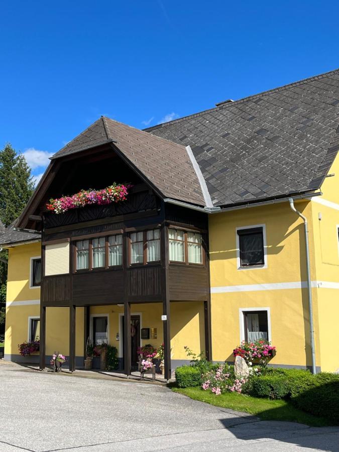 Privatzimmer Familie Pair/Schmoll Шпиталь-ам-Земмеринг Экстерьер фото