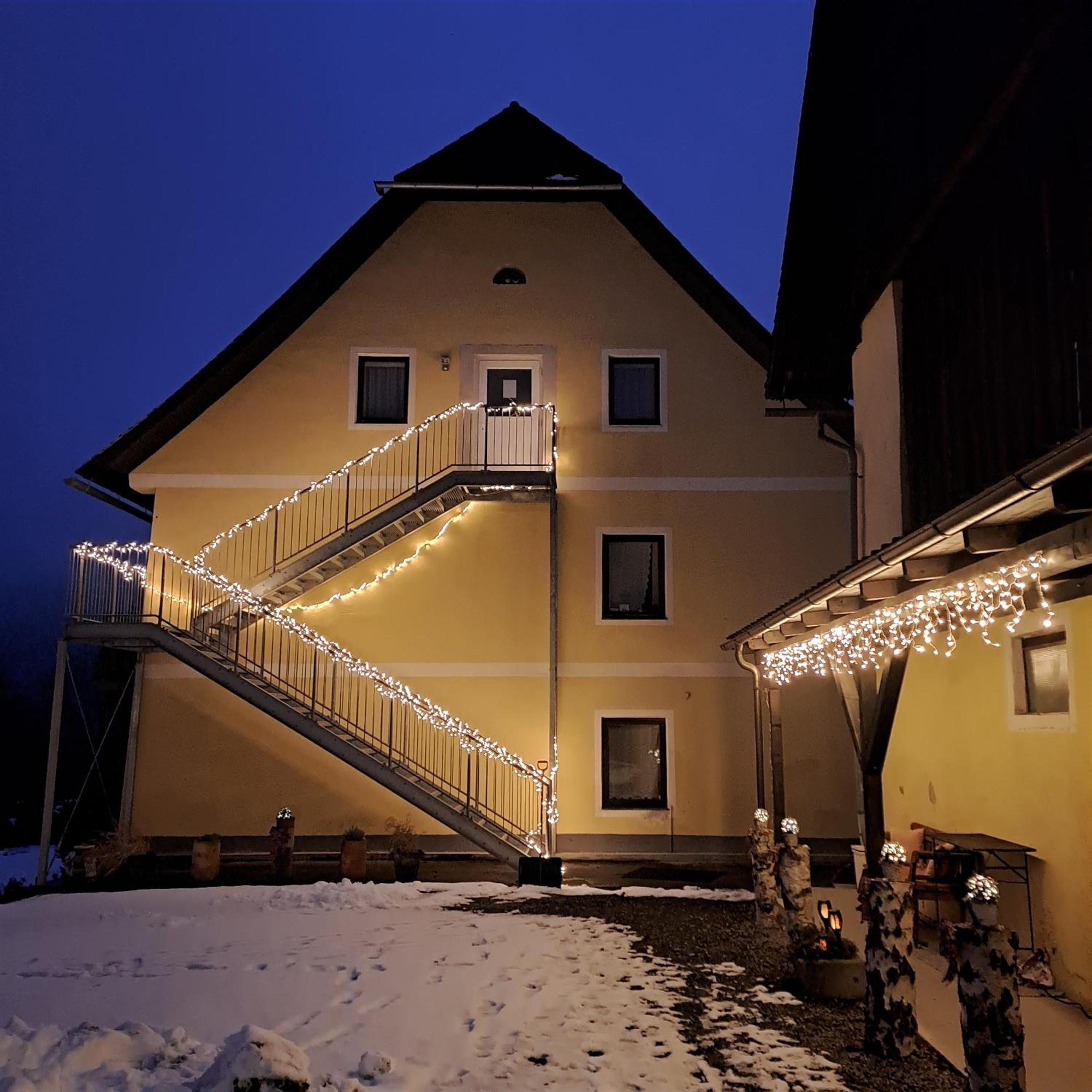 Privatzimmer Familie Pair/Schmoll Шпиталь-ам-Земмеринг Экстерьер фото